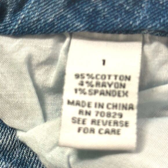 Rue21 Bellbottoms Jeans Women Size 1 Blue Wide Leg High Rise Raw Hem Denim - Picture 8 of 16